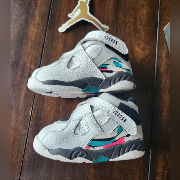 Jordan 8 Retro Beach South Beach - Picture 7 of 10